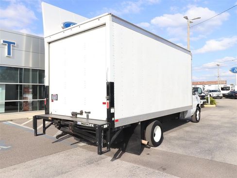 Used 2023 Ford E-350 and Econoline 350 Super Duty w/ Power Windows & Locks Group image 15