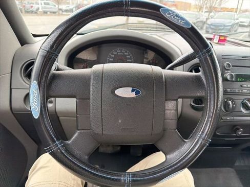 Used 2006 Ford F150 STX image 22