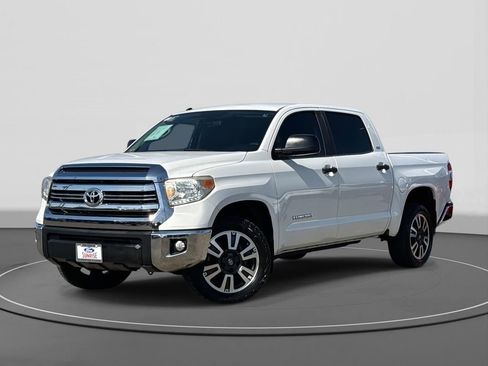 Used 2016 Toyota Tundra SR5 image 1