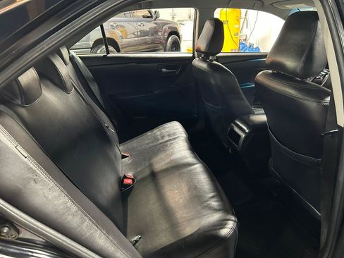 Used 2017 Toyota Camry LE FWD image 26