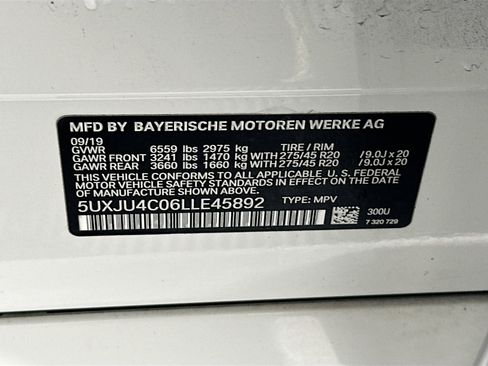 Used 2020 BMW X5 M50i w/ Executive Package image 12