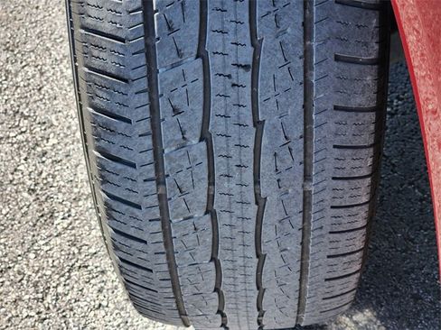 Used 2021 Nissan Armada Platinum w/ Captain's Chairs Package image 12