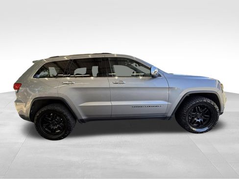 Used 2019 Jeep Grand Cherokee Limited w/ Luxury Group II AWD/4WD image 4