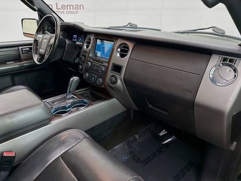 Used 2017 Ford Expedition Platinum AWD/4WD image 33