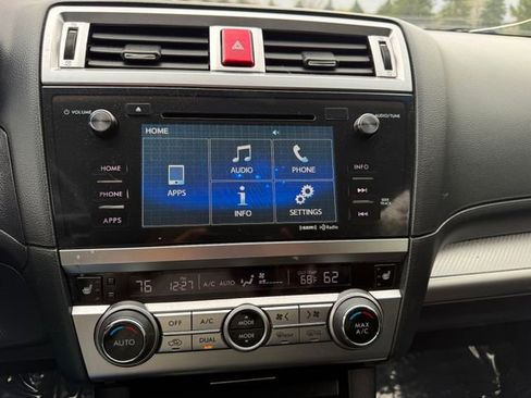 Used 2017 Subaru Outback 2.5i Premium image 8