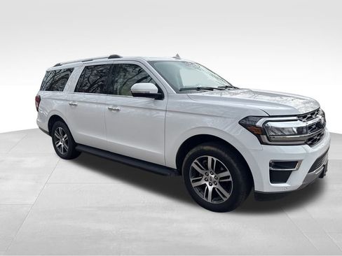 Used 2024 Ford Expedition Max Limited image 9