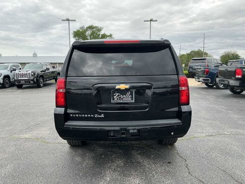 Used 2019 Chevrolet Suburban LT AWD/4WD image 6