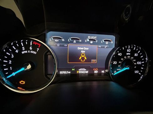 Used 2021 Ford Expedition XLT image 10