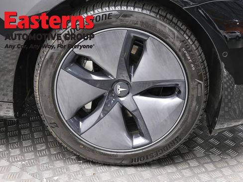 Used 2018 Tesla Model 3 Long Range image 25