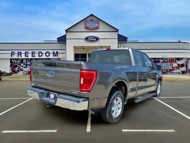Used 2022 Ford F150 XLT RWD image 4