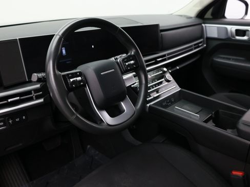 Used 2024 Hyundai Santa Fe SE FWD image 11