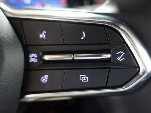 New 2026 Chevrolet Equinox LT w/ Convenience Package II FWD image 13