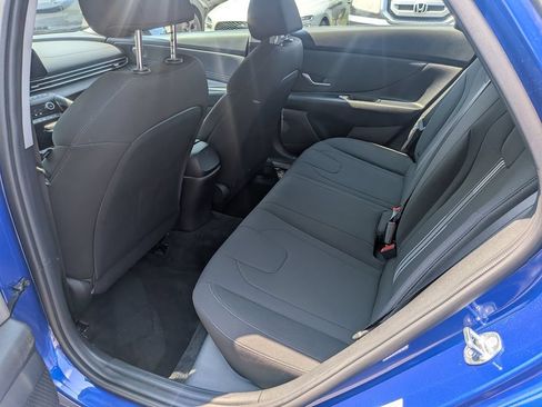 Certified 2023 Hyundai Elantra SEL w/ Convenience Package FWD image 39