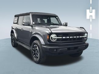 Used 2021 Ford Bronco Outer Banks video 1