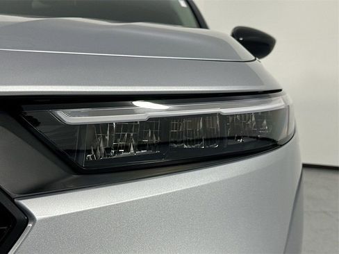 Certified 2025 Honda Accord SE image 11