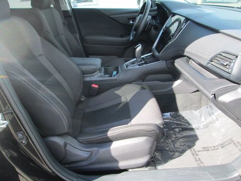Used 2022 Subaru Outback Premium AWD/4WD image 15