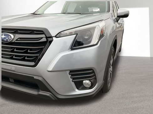 Used 2023 Subaru Forester Limited image 35