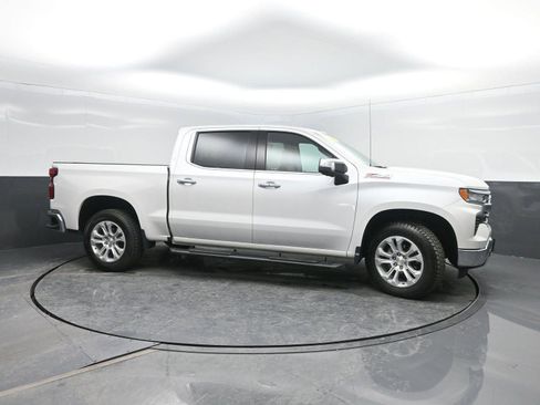 Used 2022 Chevrolet Silverado 1500 LTZ image 2