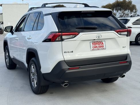 New 2025 Toyota RAV4 XLE image 12
