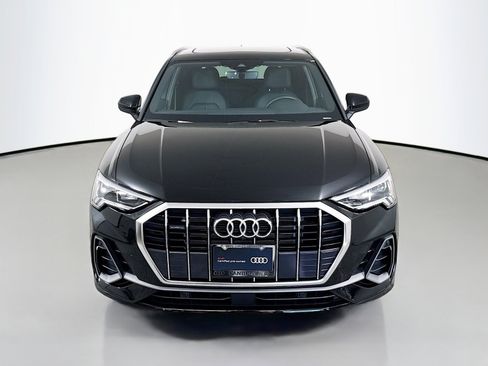 Certified 2025 Audi Q3 2.0T Premium Plus w/ Premium Plus Package image 6