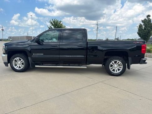 Used 2018 Chevrolet Silverado 1500 LT w/ All Star Edition AWD/4WD image 42