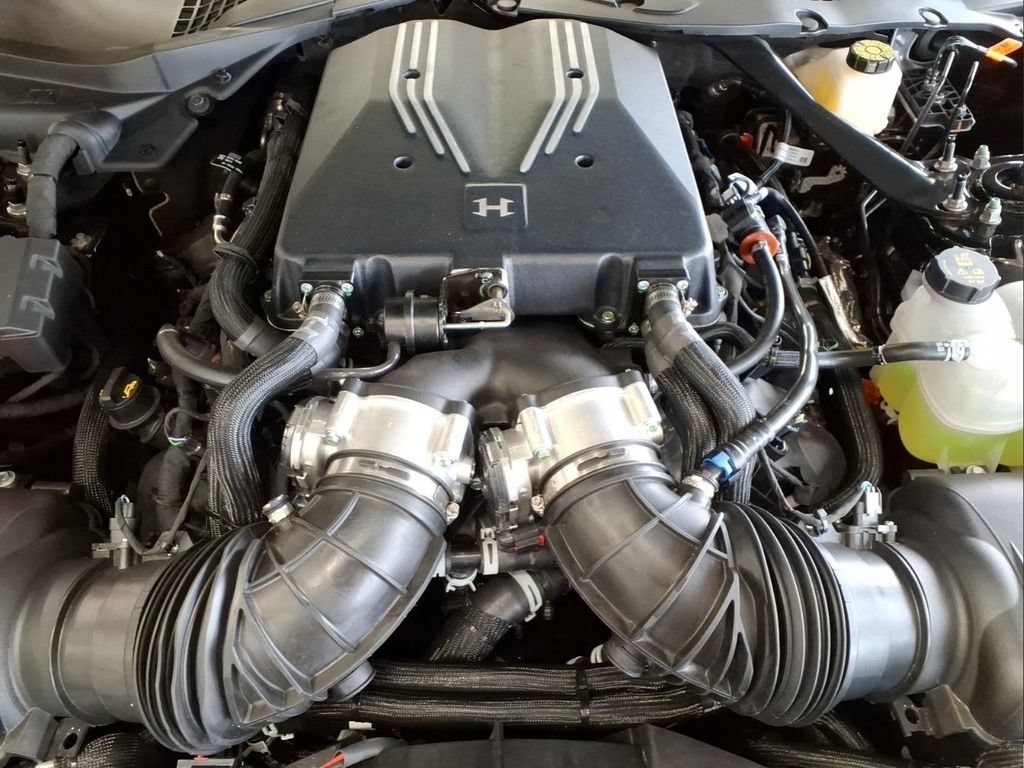 New 2026 Ford Mustang GT Premium w/ GT Performance Package RWD image 8