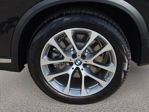 Used 2026 BMW X5 xDrive50e AWD/4WD image 8