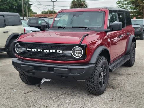 New 2025 Ford Bronco Big Bend image 2