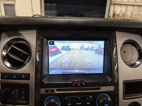 Used 2017 Ford Expedition EL Limited image 38