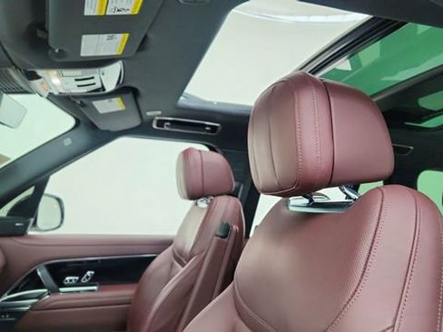 Used 2023 Land Rover Range Rover SE image 31