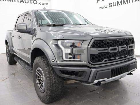 Used 2019 Ford F150 Raptor w/ Equipment Group 802A Luxury AWD/4WD image 2