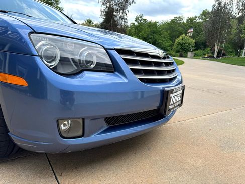 Used 2005 Chrysler Crossfire Limited image 27