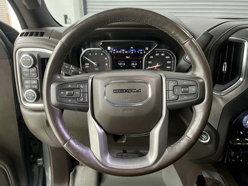 Used 2021 GMC Sierra 1500 Denali w/ Technology Package AWD/4WD image 17