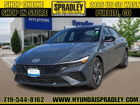 Used 2025 Hyundai Elantra Sport image 1