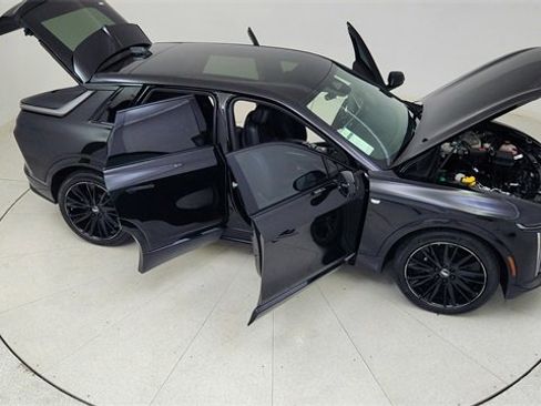 Used 2025 Cadillac Lyriq Sport image 85