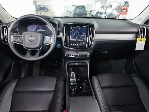 Certified 2026 Volvo XC40 B5 Plus w/ Protection Package Premier AWD/4WD image 6