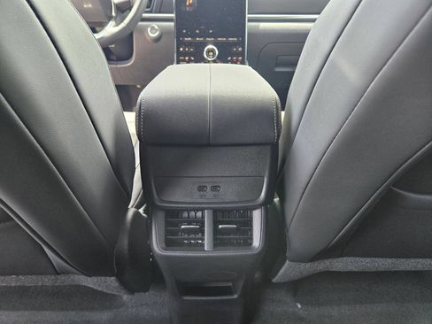 New 2026 GMC Terrain Elevation w/ Elevation Premium Package FWD image 27