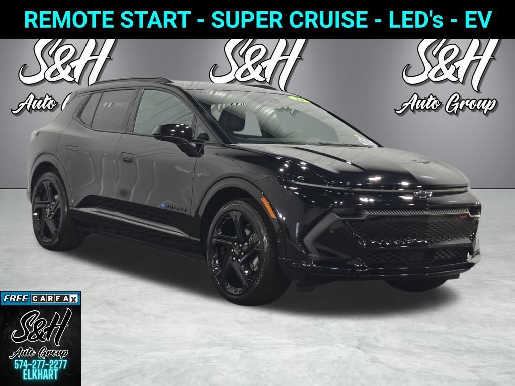 Used 2024 Chevrolet Equinox EV RS FWD image 1