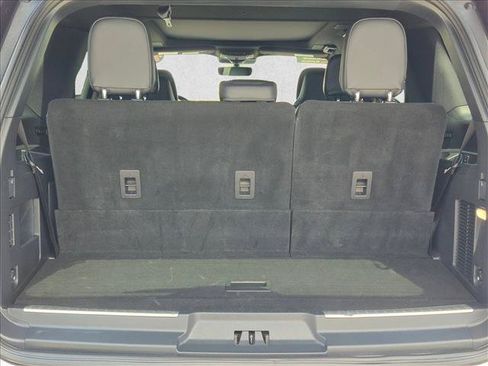Used 2023 Lincoln Navigator Reserve AWD/4WD image 6