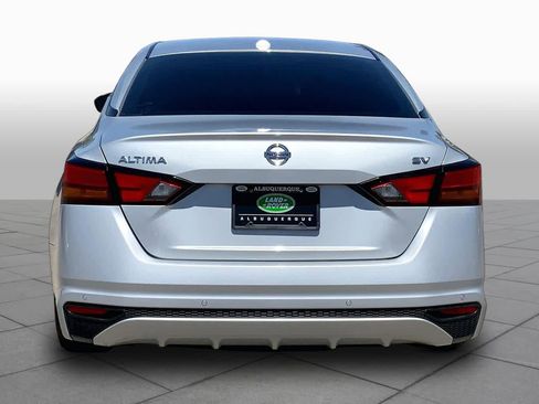 Used 2021 Nissan Altima 2.5 SV FWD image 5