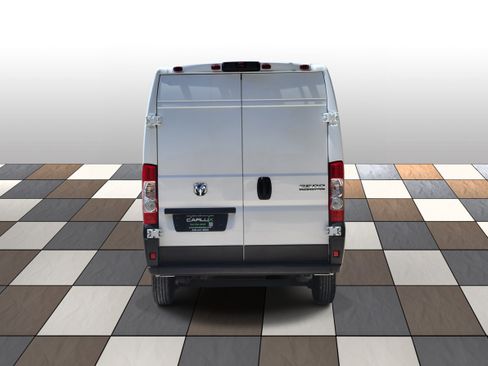 Used 2023 RAM ProMaster 2500 FWD image 5