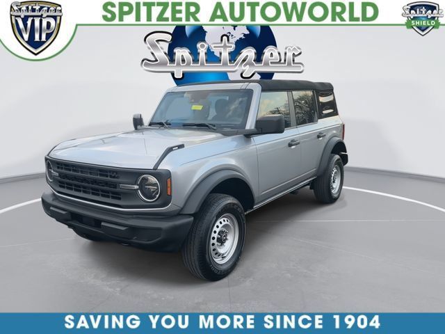Used 2023 Ford Bronco 4-Door AWD/4WD image 4