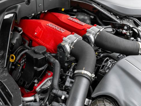 Certified 2024 Ferrari Roma image 43