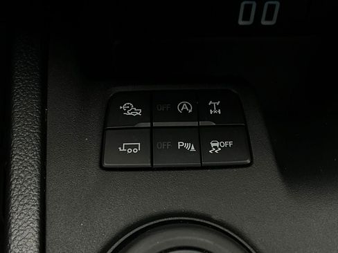 Used 2019 Ford Ranger Lariat w/ Equipment Group 501A Mid image 27