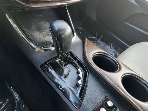 Used 2015 Toyota Avalon XLE Premium image 44