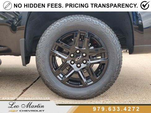 New 2026 Chevrolet Silverado 1500 RST w/ RST All Star Premium Package AWD/4WD image 8