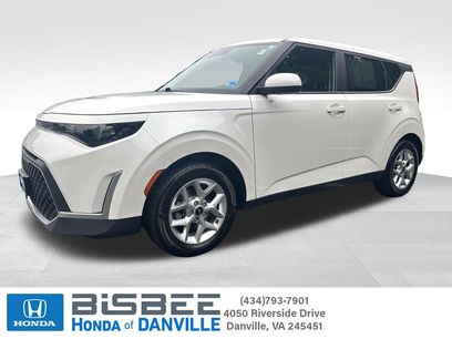 Used 2023 Kia Soul LX w/ LX Technology Package