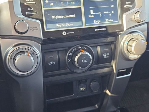 Used 2022 Toyota 4Runner SR5 image 22