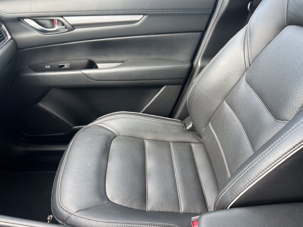 Used 2025 MAZDA CX-5 AWD 2.5 S w/ Preferred Package image 34