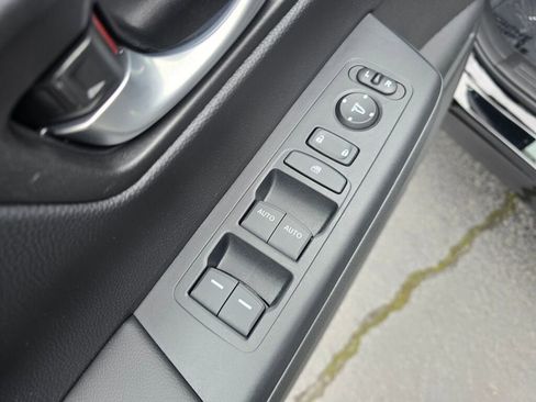 Certified 2023 Honda CR-V EX image 23